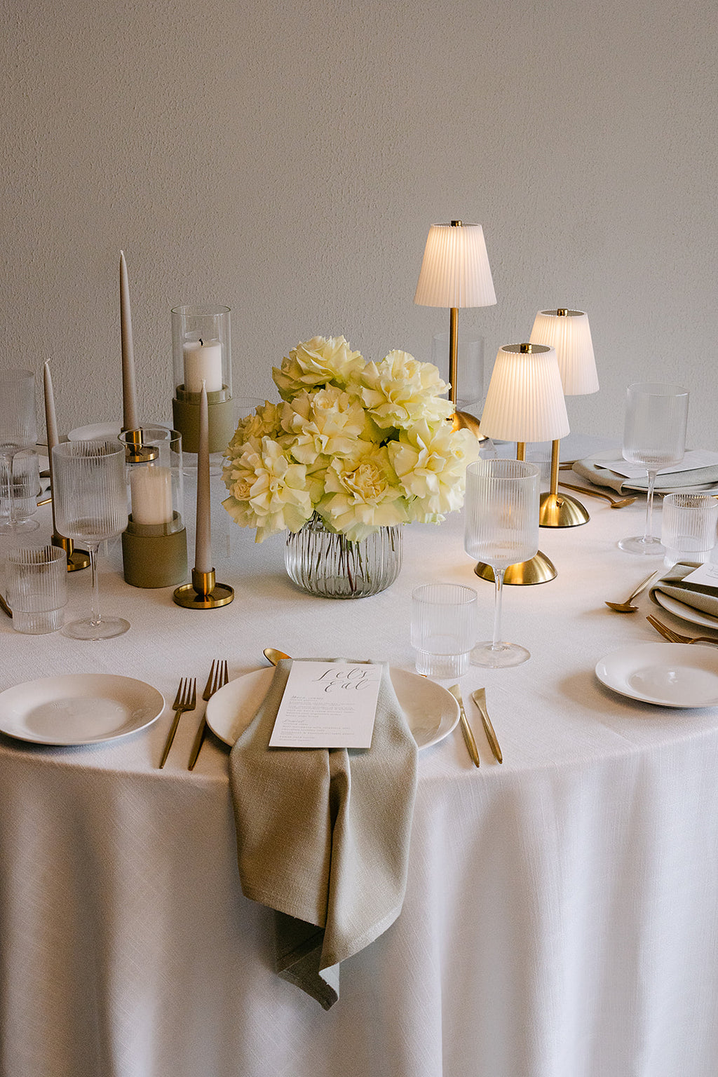 Round Table Arrangement