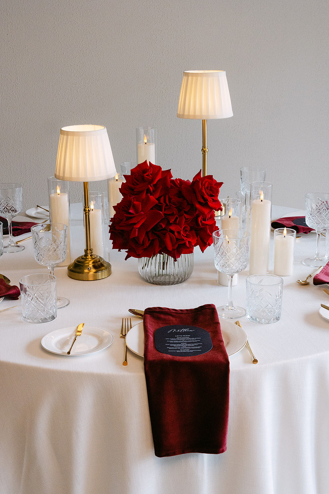 Round Table Arrangement